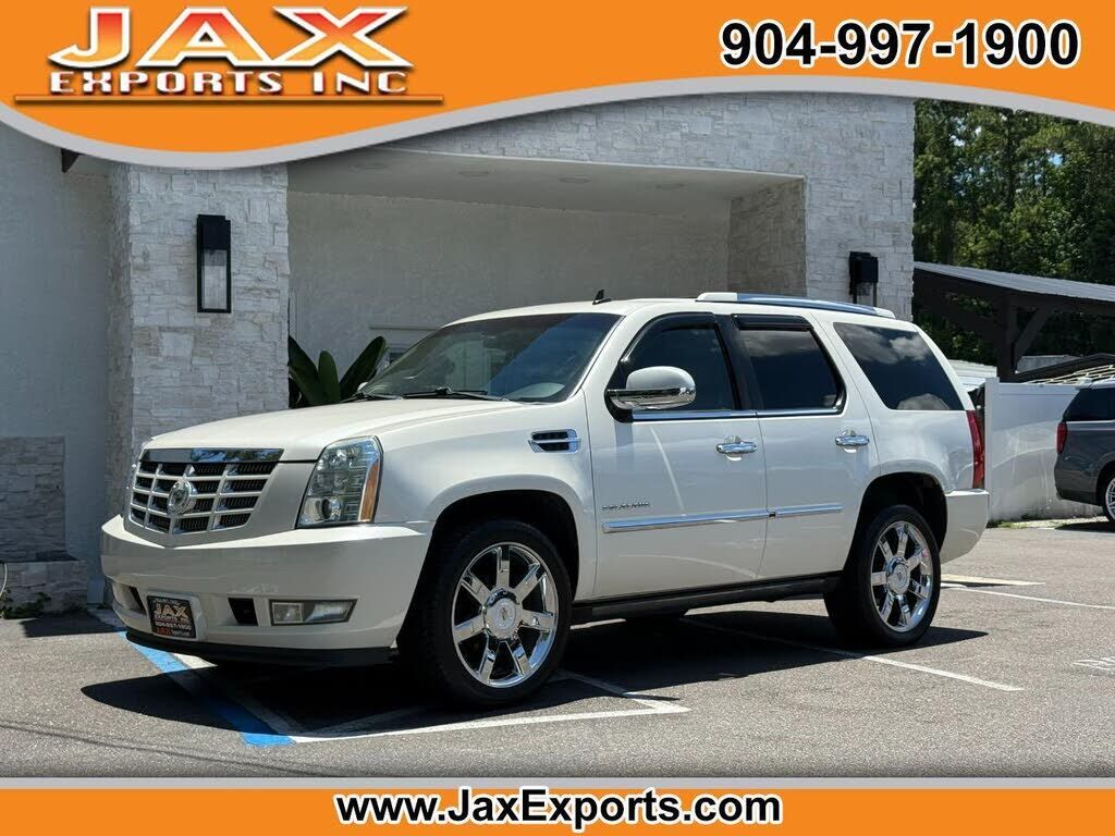 2011 CADILLAC Escalade