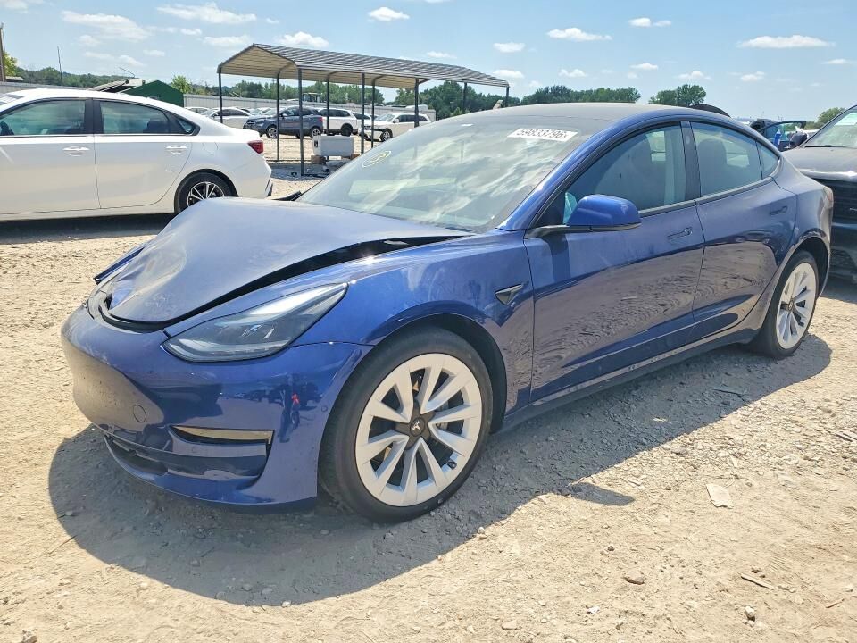2022 TESLA Model 3
