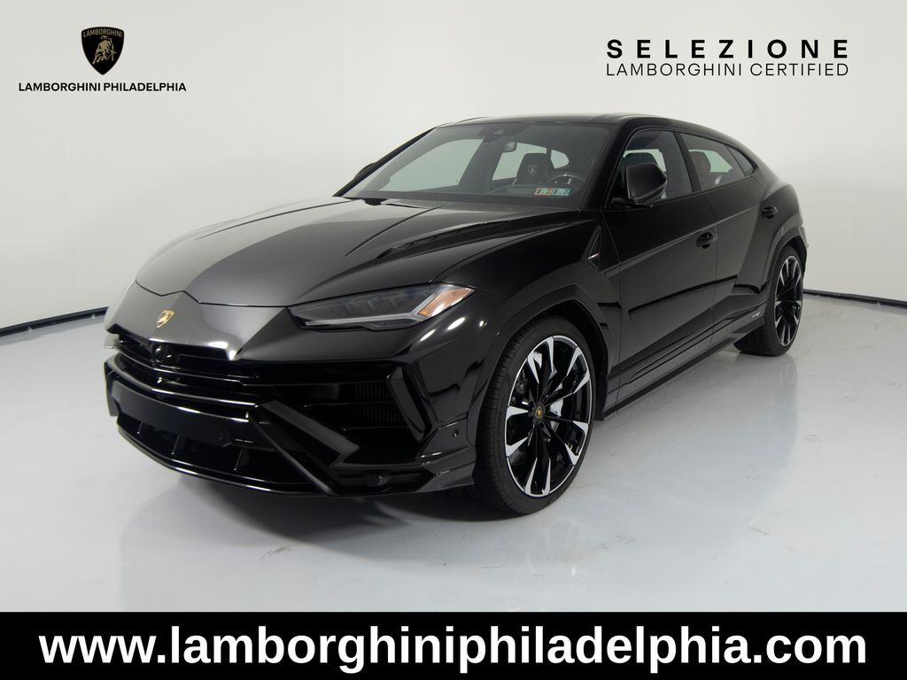 2023 LAMBORGHINI URUS