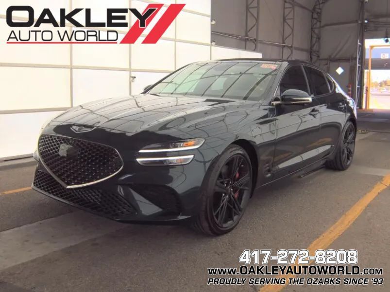 2025 GENESIS G70
