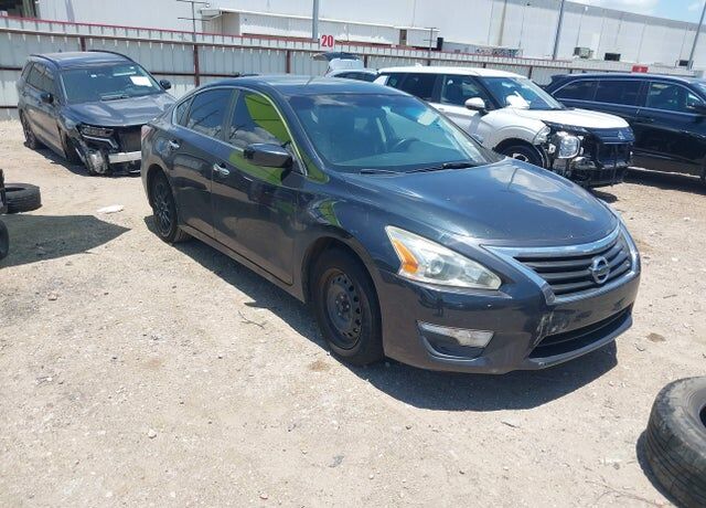 2015 NISSAN Altima