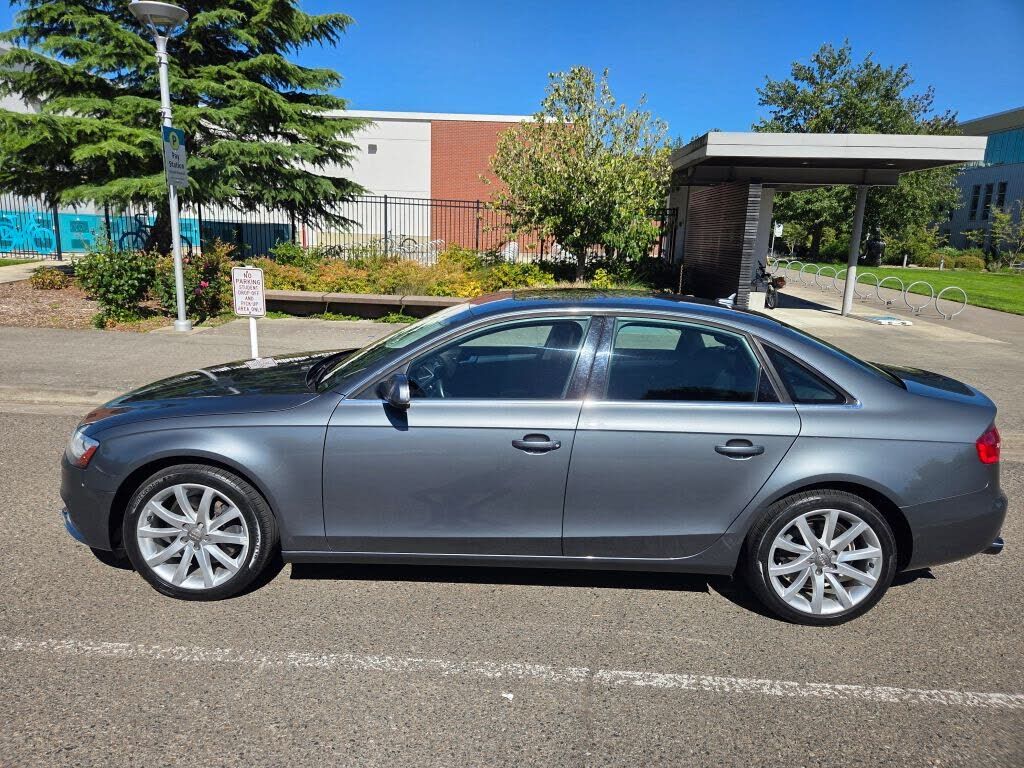 2013 AUDI A4