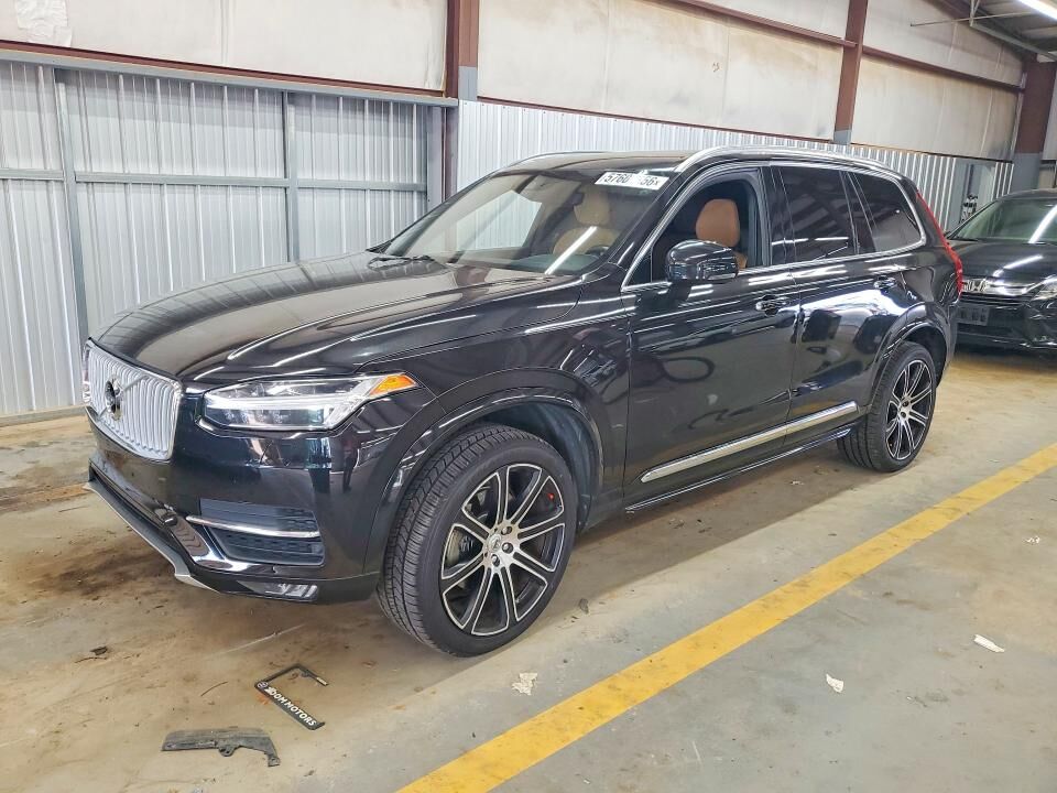 2017 VOLVO XC90