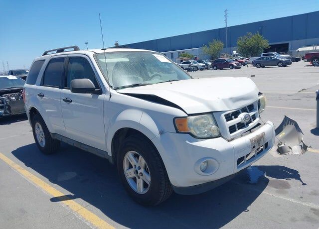 2010 FORD Escape