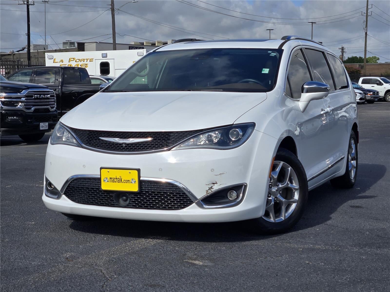 2017 CHRYSLER Pacifica