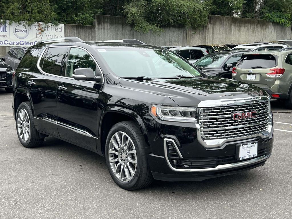 2022 GMC Acadia