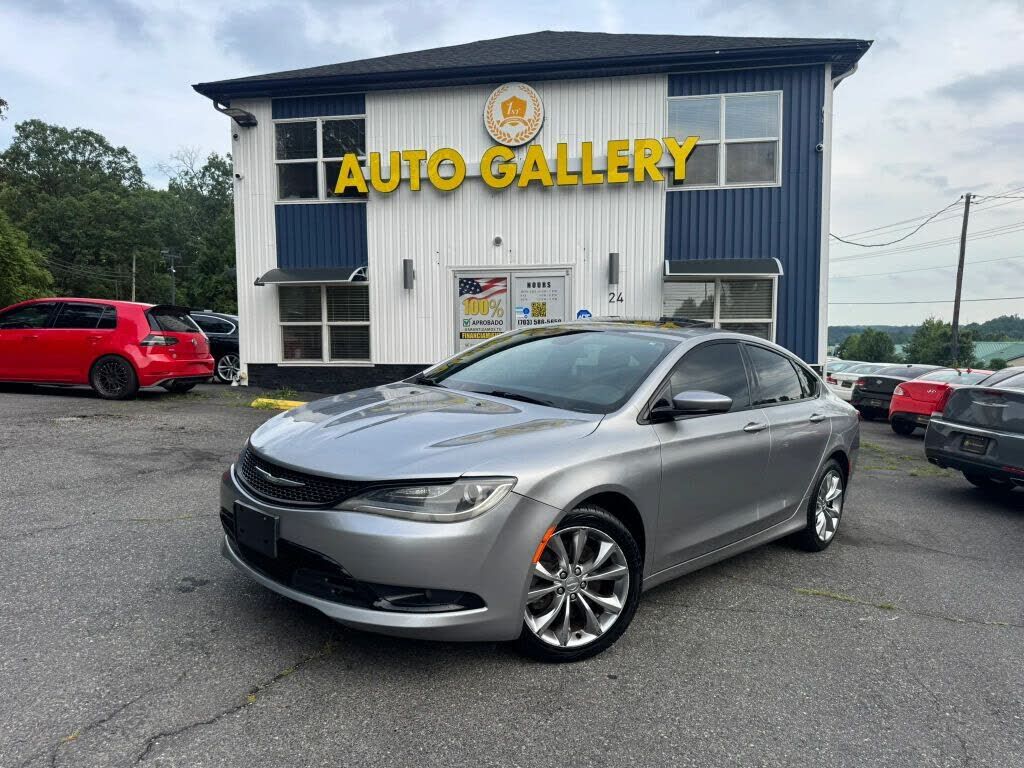 2015 CHRYSLER 200