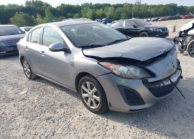 2011 MAZDA Mazda3