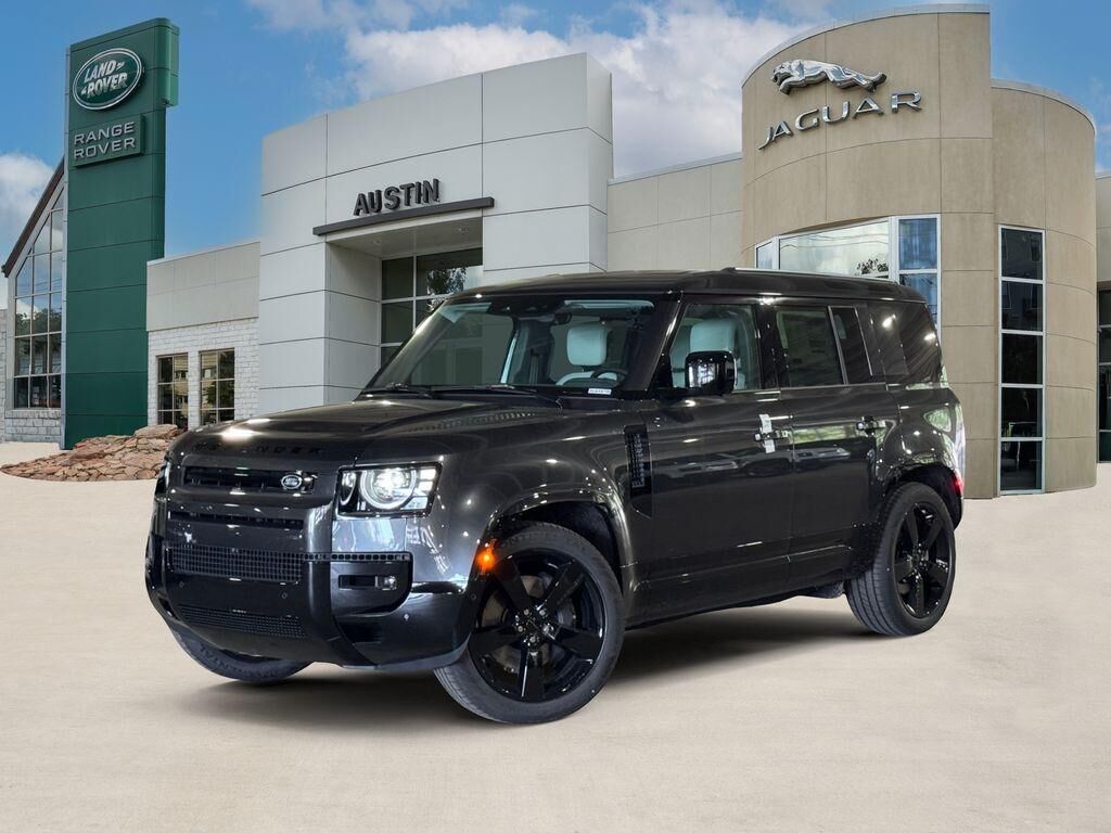 2026 LAND ROVER Defender