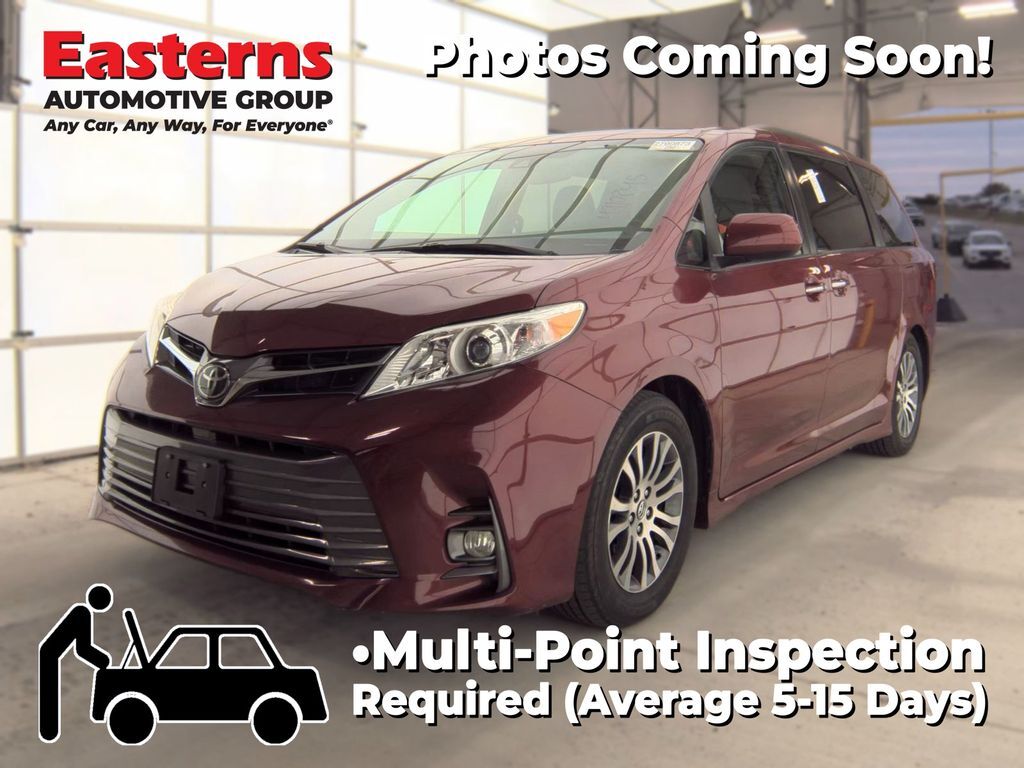 2019 TOYOTA Sienna