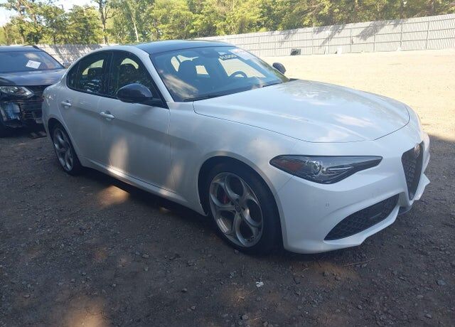 2019 ALFA ROMEO Giulia