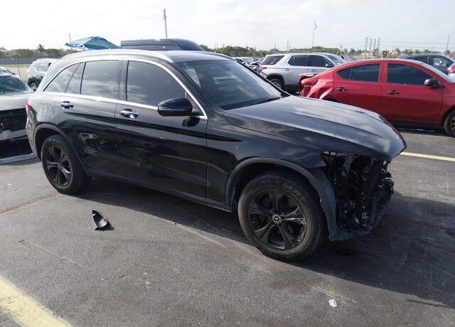 2018 MERCEDES-BENZ GLC-Class