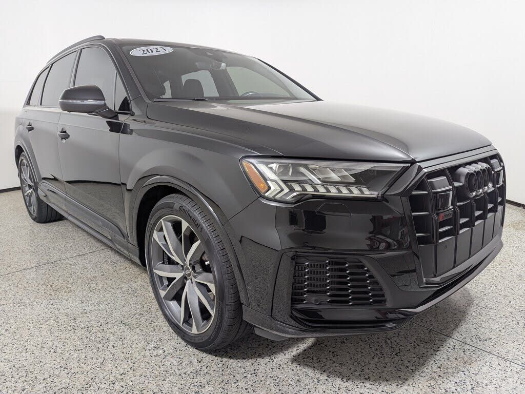 2023 AUDI SQ7