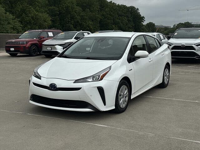 2022 TOYOTA PRIUS