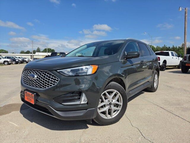 2023 FORD Edge