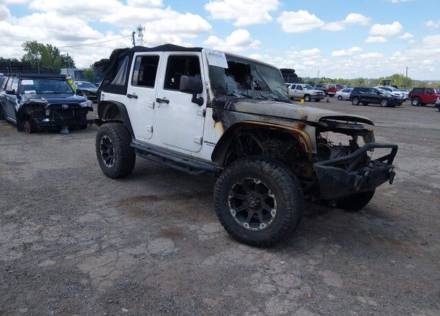 2014 JEEP Wrangler