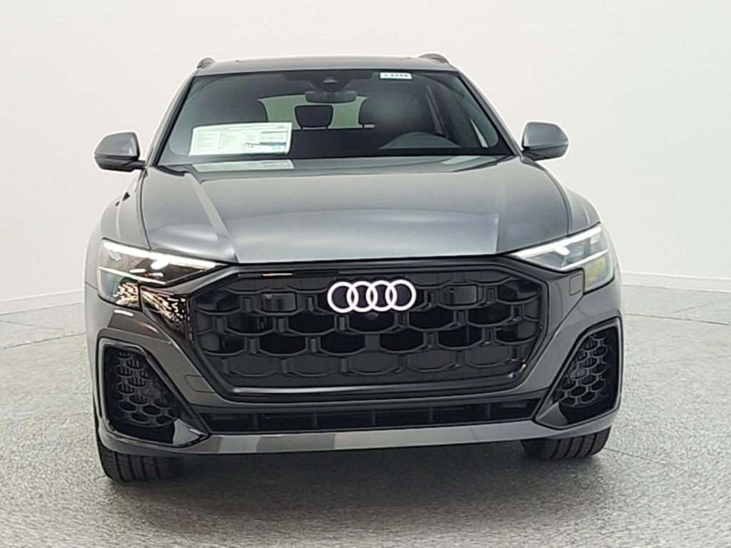 2026 Audi Q8