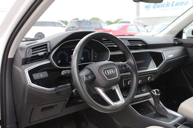 2023 Audi Q3