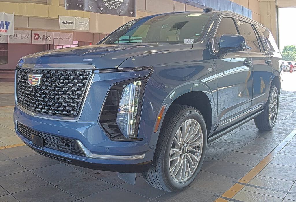 2026 CADILLAC Escalade