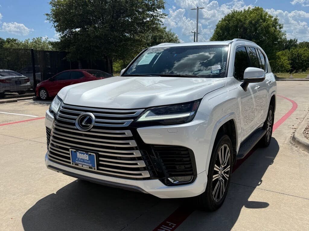 2023 LEXUS LX