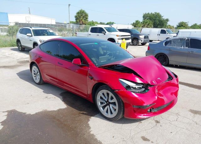 2022 TESLA Model 3