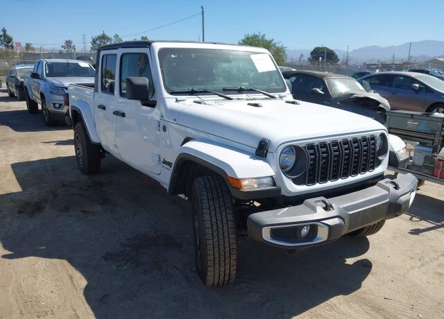 2024 JEEP Gladiator