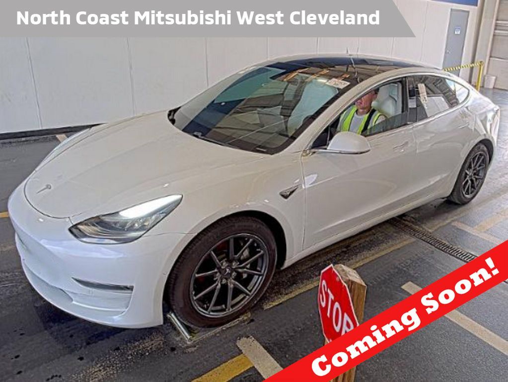 2020 TESLA Model 3