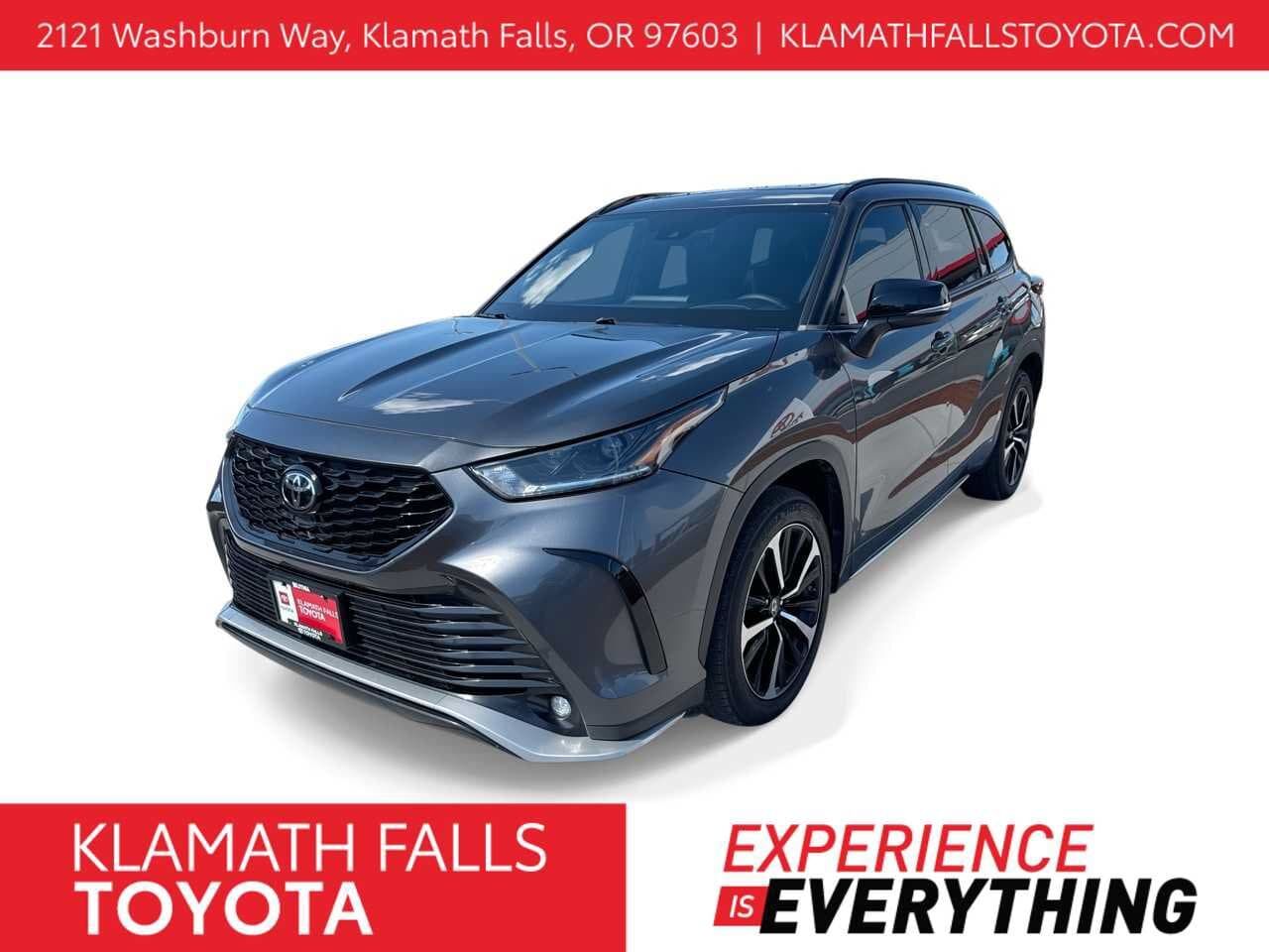 2021 TOYOTA Highlander