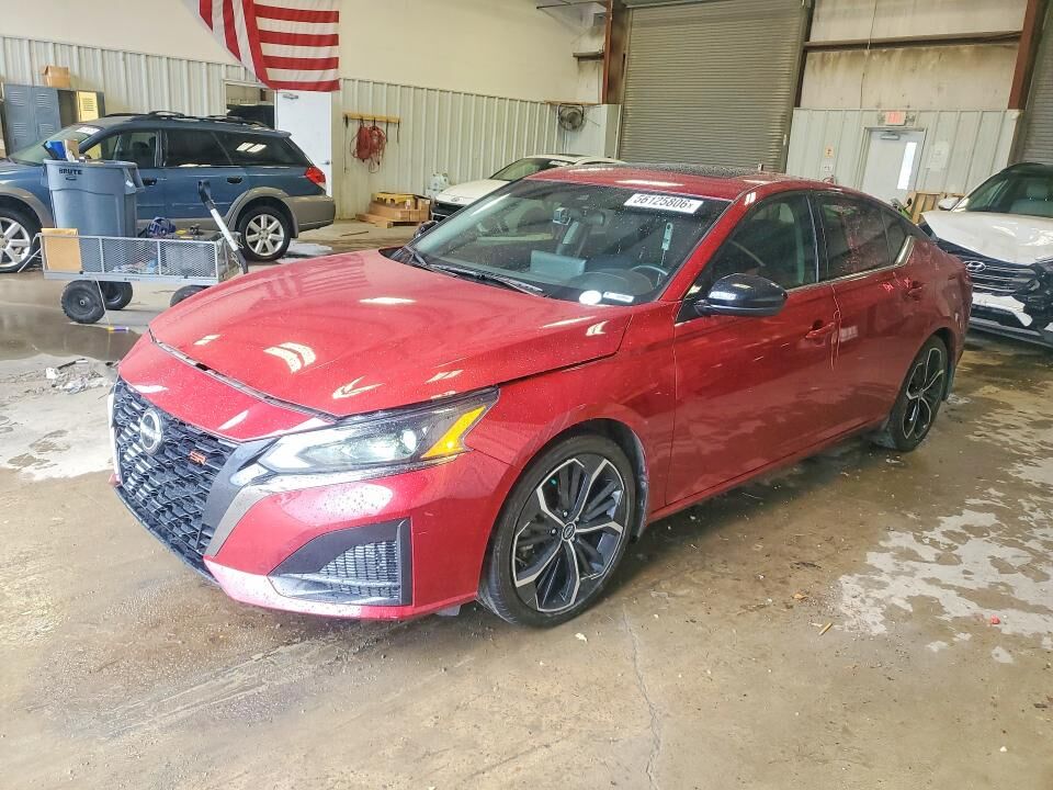 2024 NISSAN Altima