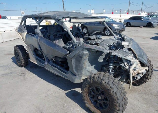 2021 CAN-AM Maverick X3