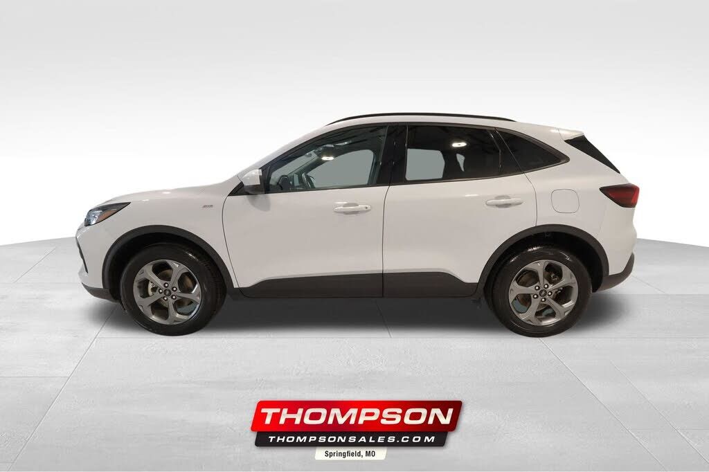 2025 FORD Escape