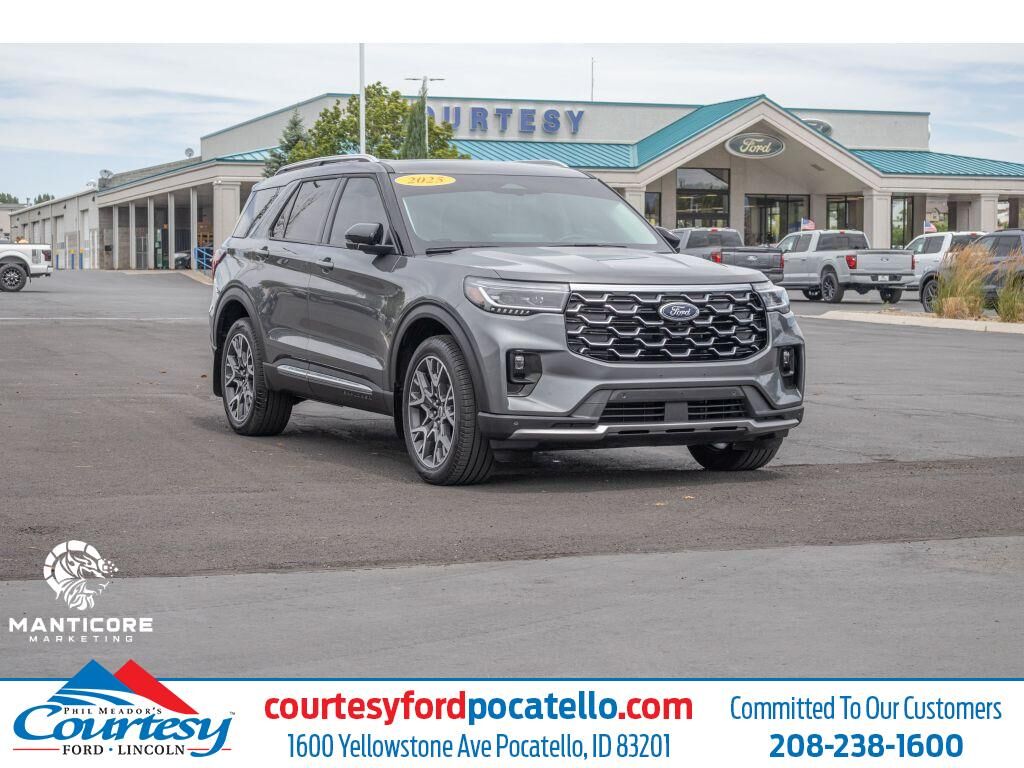 2025 FORD Explorer