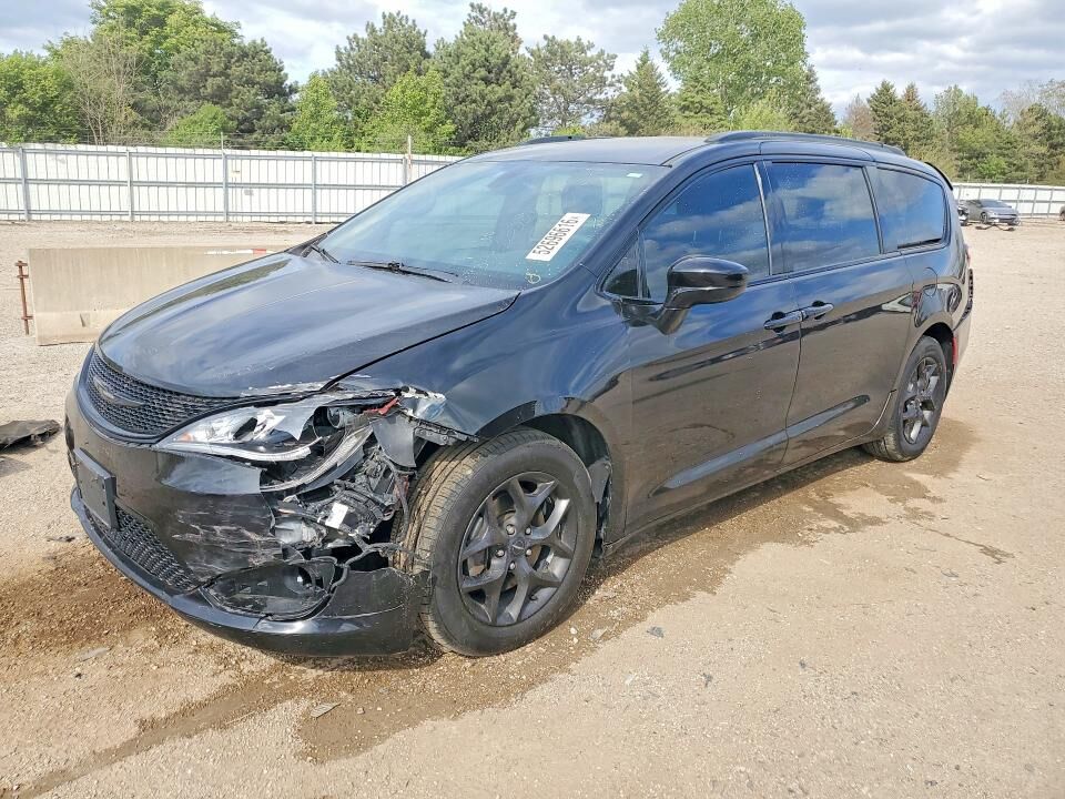 2018 CHRYSLER Pacifica