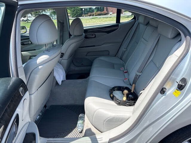 2007 LEXUS LS
