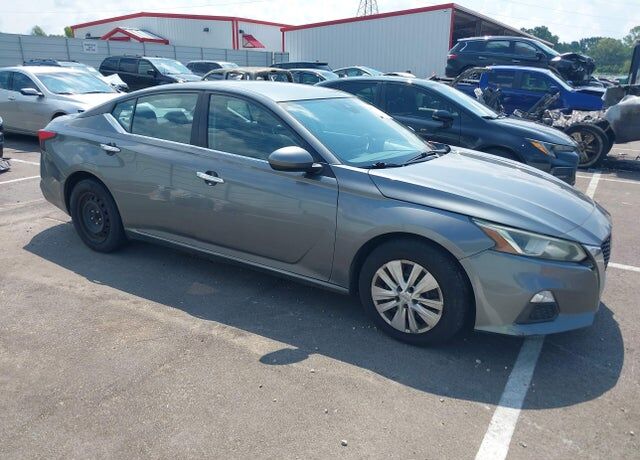 2021 NISSAN Altima