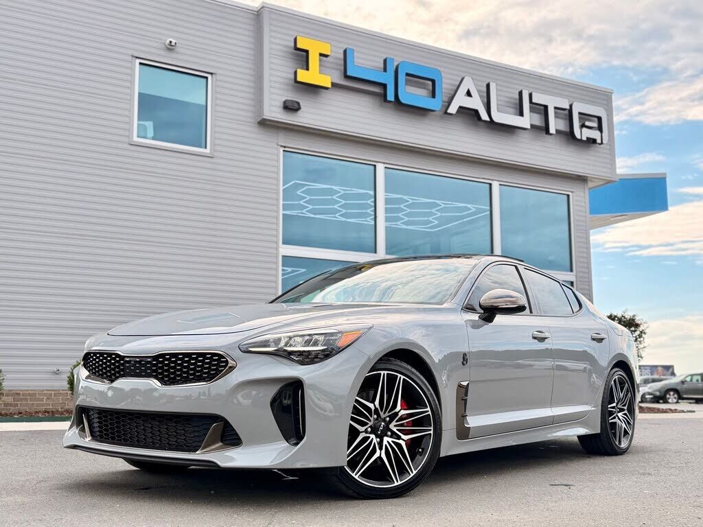 2022 KIA Stinger