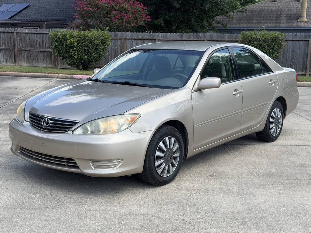 2005 TOYOTA Camry