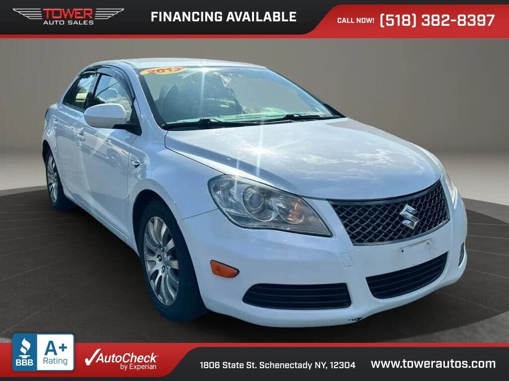 2013 SUZUKI Kizashi
