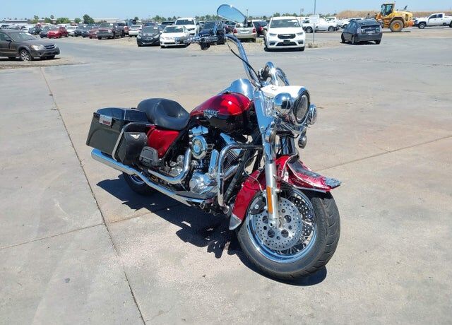 2013 HARLEY DAVIDSON FLHRC103 / Road King Classic 103