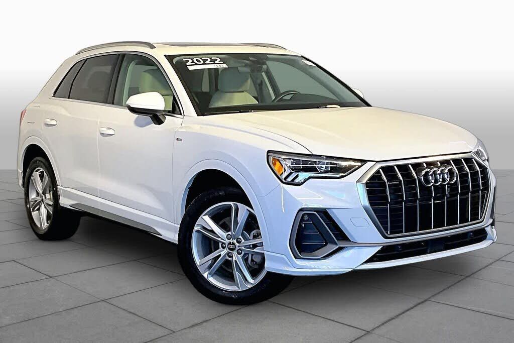 2022 Audi Q3