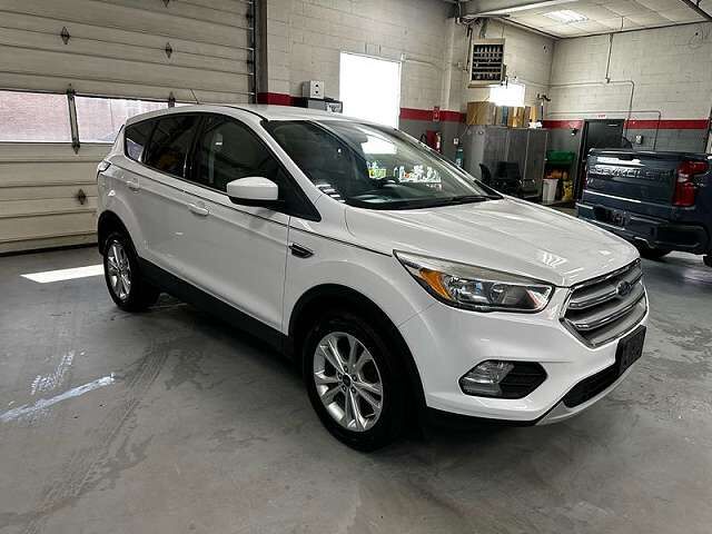 2017 FORD Escape