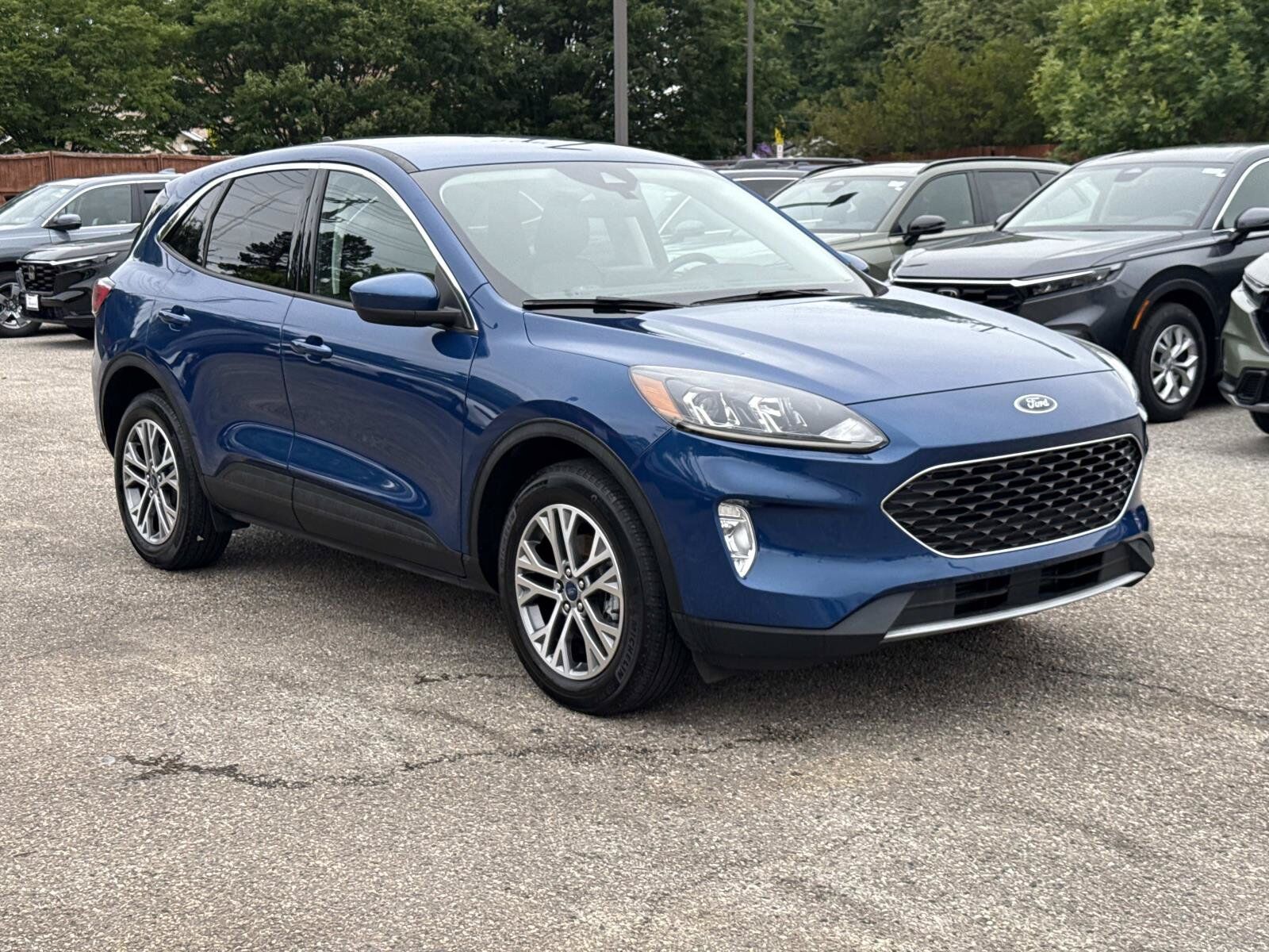 2022 FORD Escape