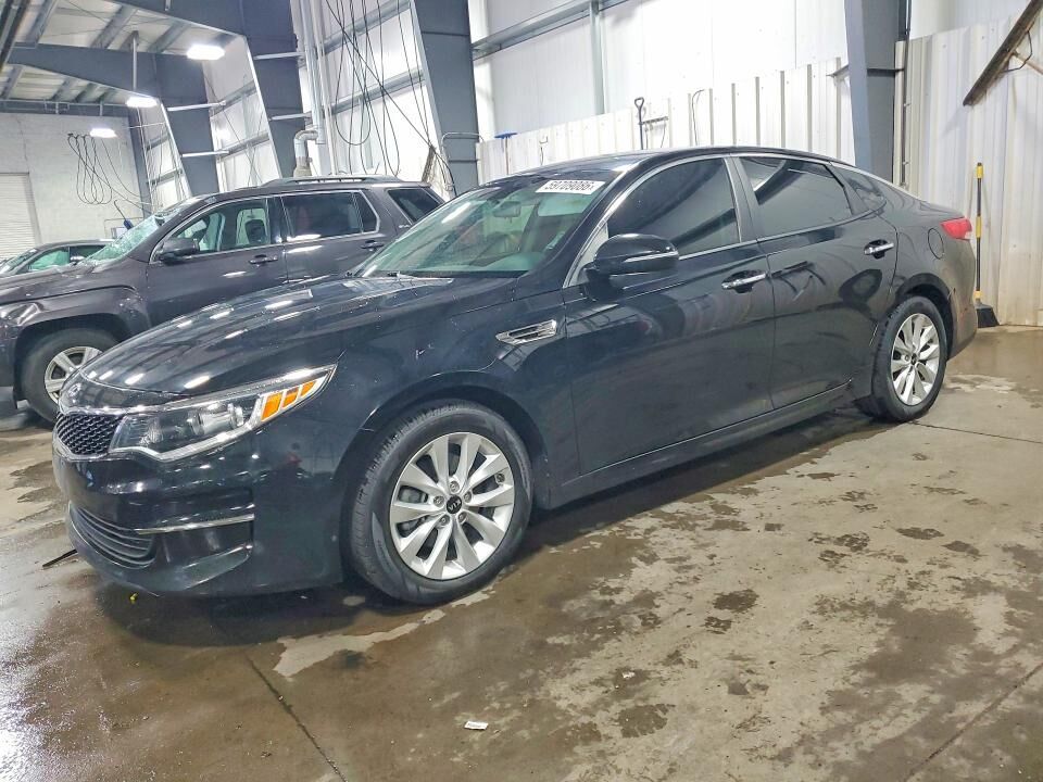 2017 KIA Optima