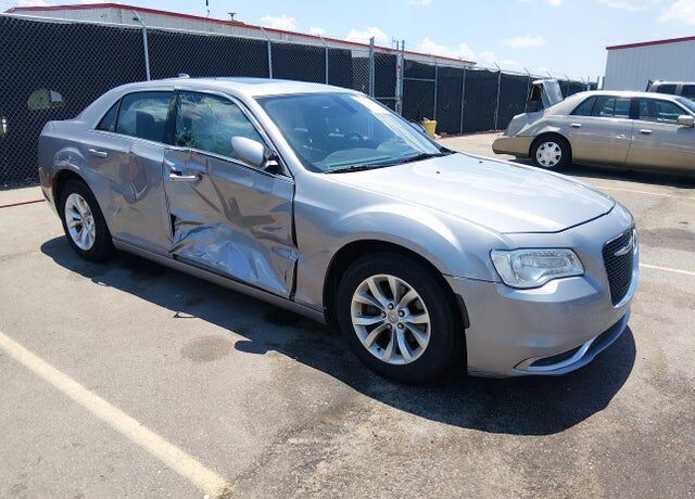 2015 CHRYSLER 300