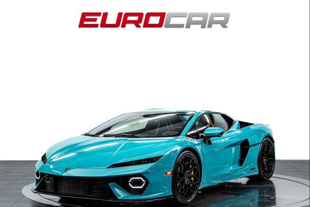2026 LAMBORGHINI Temerario