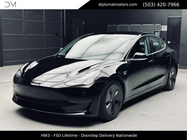 2020 TESLA Model 3