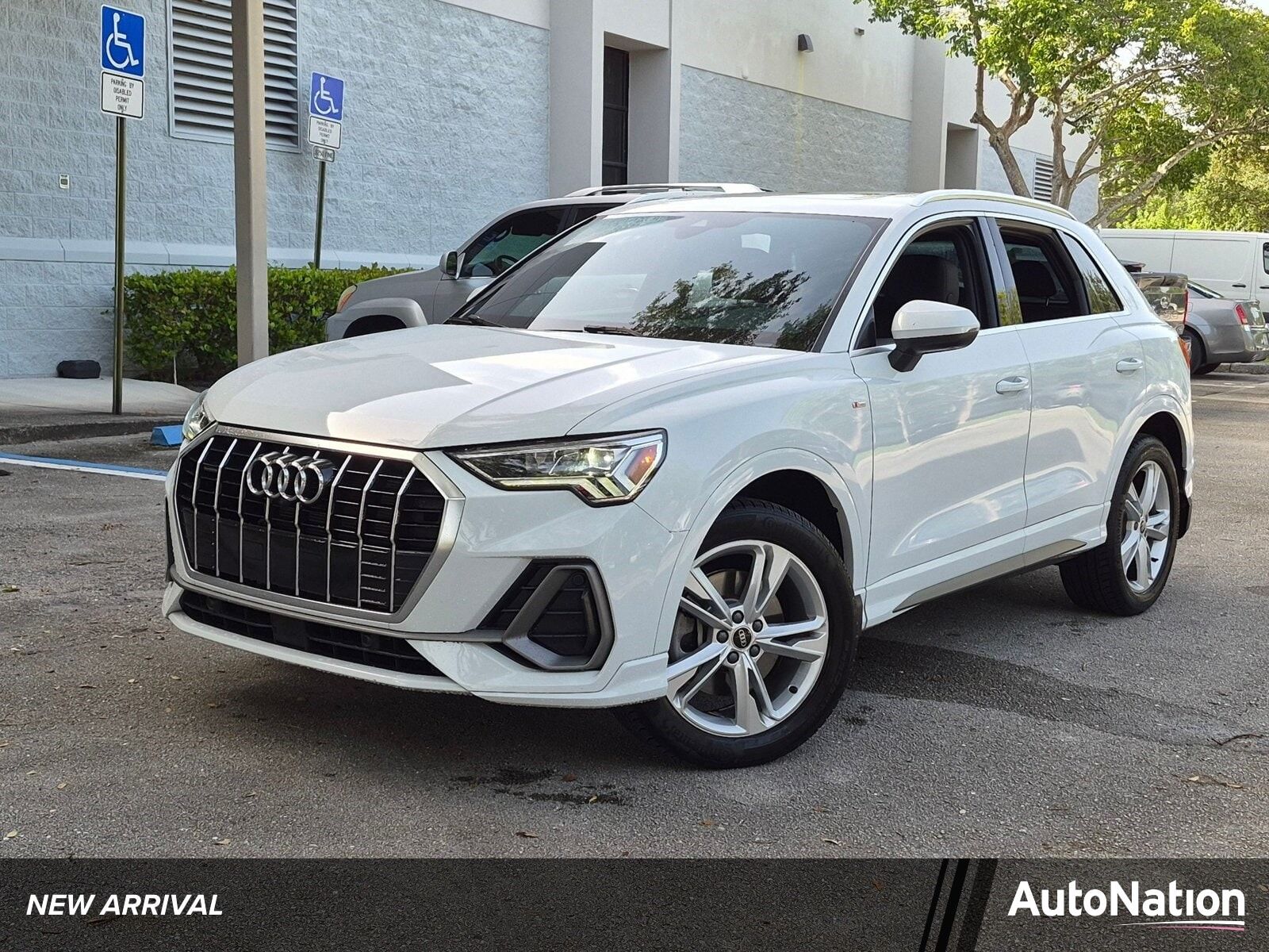 2022 AUDI Q3