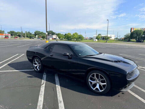 2016 DODGE Challenger