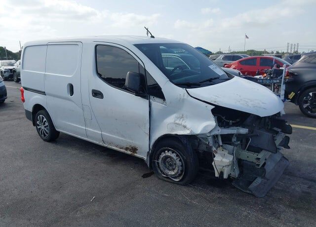 2018 NISSAN NV200