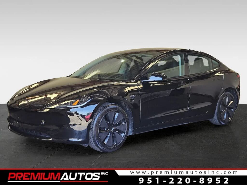 2024 TESLA Model 3